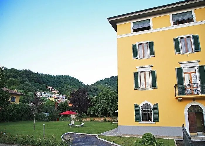 Bed and Breakfast Mikeme Carrara